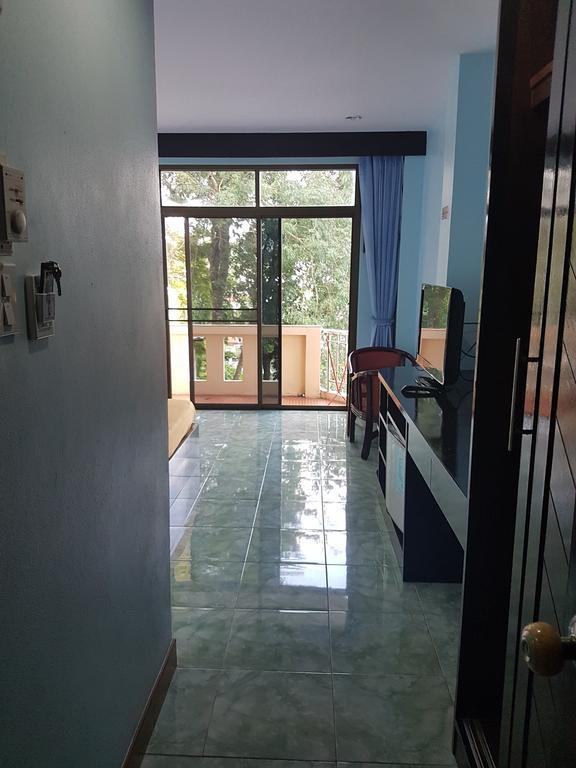 Feng Shui House Hotel Patong Exterior photo