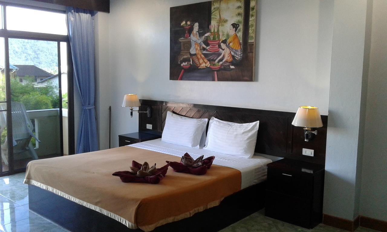 Feng Shui House Hotel Patong Exterior photo