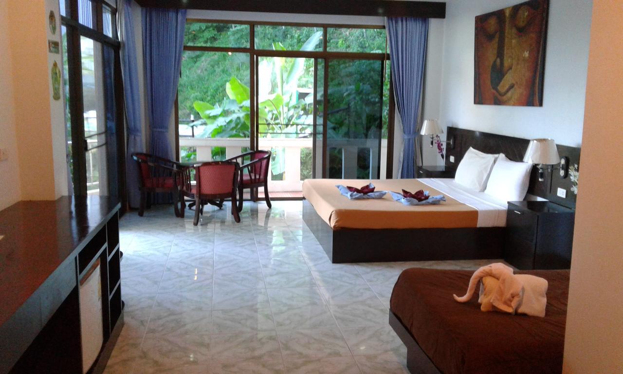 Feng Shui House Hotel Patong Exterior photo