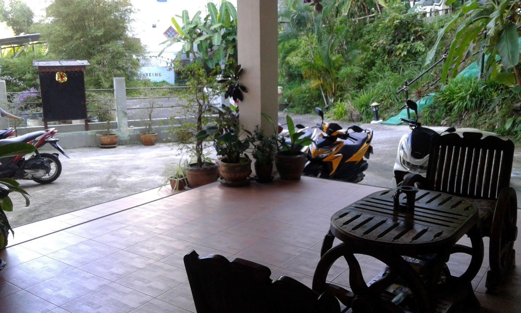 Feng Shui House Hotel Patong Exterior photo