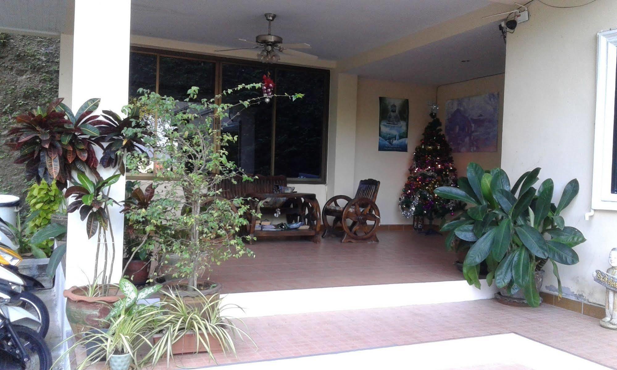 Feng Shui House Hotel Patong Exterior photo